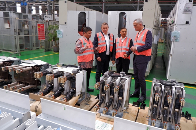 Pabrik Pintar Schneider Electric di Batam Jadi Proyek Percontohan Revolusi Industri 4.0